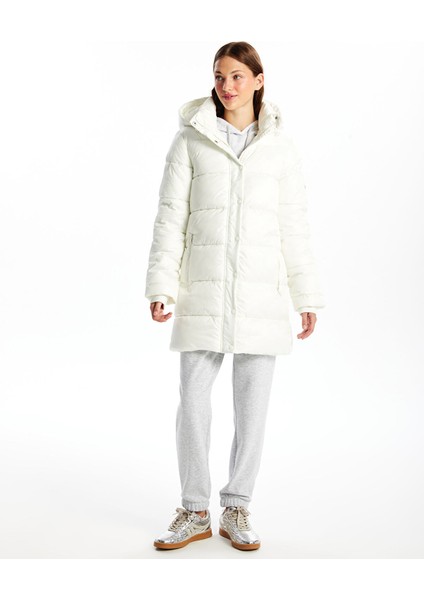 Yeni Sezon Kapüşonlu Kadın Şişme Mont fiyatları