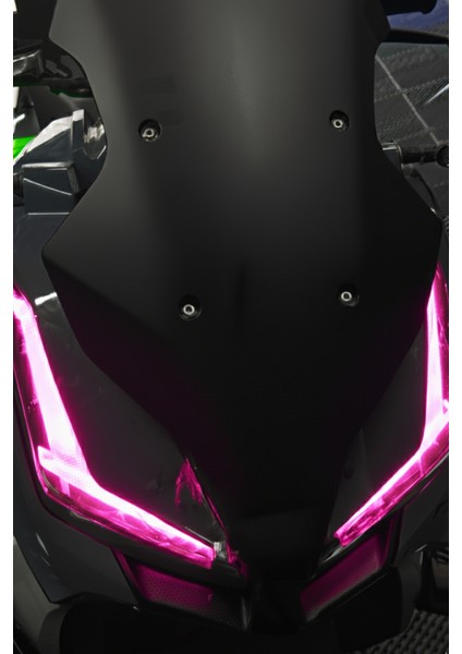 Arora Beatrix Için Pembe Renk Far Filmi Sticker Etiket (Sağ ve Sol)