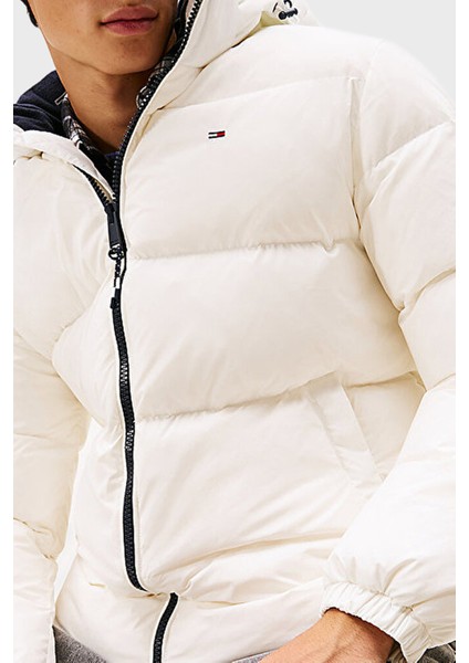 Comfort Fit Çıkarılabilir Kapüşonlu Şişme Mont Erkek Mont DM0DM19786 Ybl fırsatları