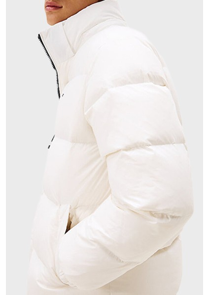 Comfort Fit Çıkarılabilir Kapüşonlu Şişme Mont Erkek Mont DM0DM19786 Ybl indirimleri