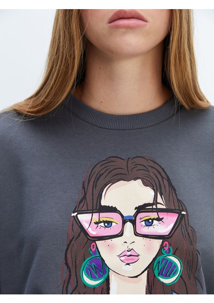 Yeni Sezon Bisiklet Yaka Baskılı Oversize Kadın Sweatshirt modelleri