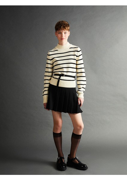 Yeni Sezon Yarım Balıkçı Yaka Çizgili Uzun Kollu Kadın Triko Kazak fiyatları