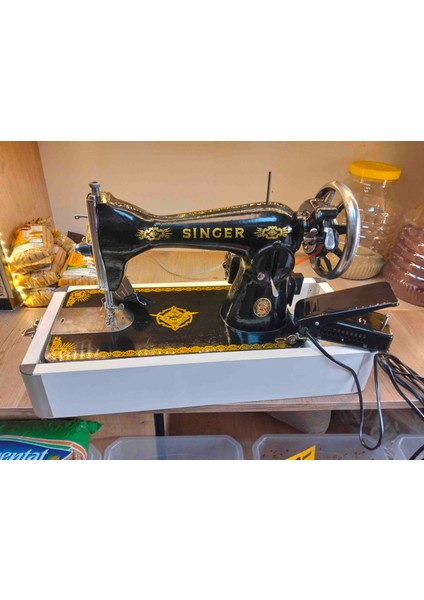 Dikiş Makinası Kara Kafa Alt Bazalı Motorlu