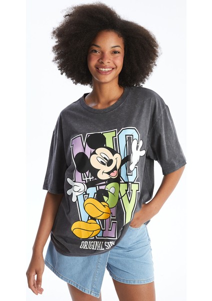 Yeni Sezon Bisiklet Yaka Mickey Mouse Baskılı Kısa Kollu Oversize Kadın Tişört