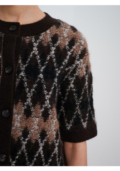 61000 Yün Karışımlı Baklava Desenli Triko Hırka-Acı Kahve indirimleri