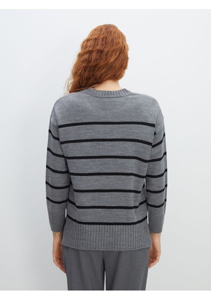 Yeni Sezon Bisiklet Yaka Çizgili Kadın Triko Kazak fırsatları