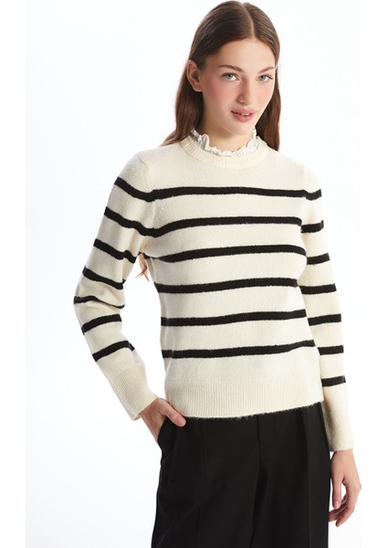 Yeni Sezon Fırfırlı Dik Yaka Çizgili Uzun Kollu Kadın Triko Kazak