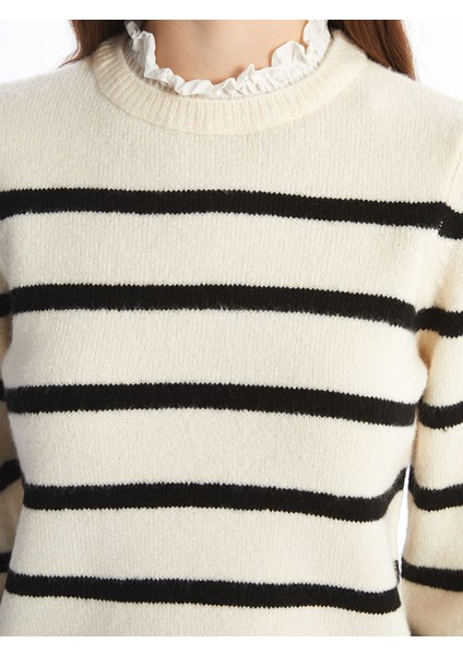 Yeni Sezon Fırfırlı Dik Yaka Çizgili Uzun Kollu Kadın Triko Kazak modelleri