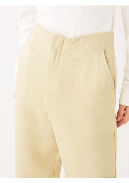 Yeni Sezon Normal Bel Standart Fit Kadın Pantolon indirimleri