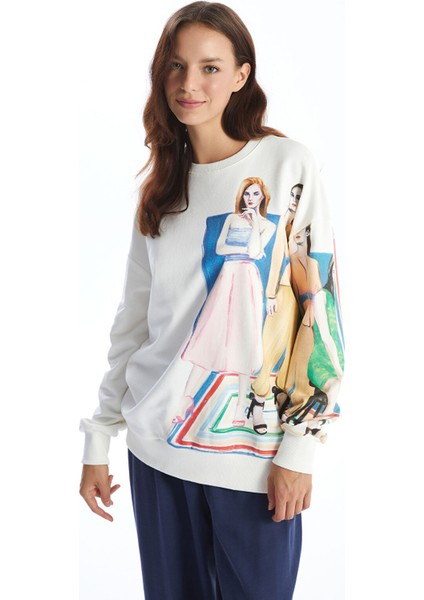 Yeni Sezon Bisiklet Yaka Baskılı Oversize Kadın Sweatshirt