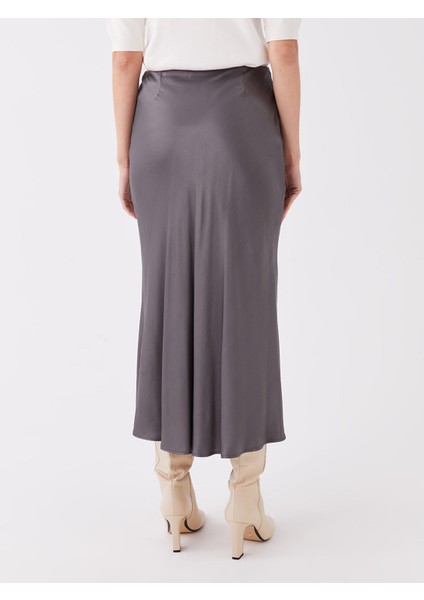 Yeni Sezon Standart Fit Düz Saten Kadın Etek fırsatları