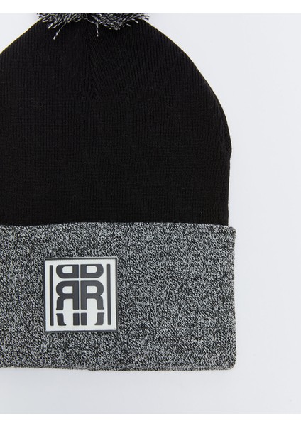 Yeni Sezon Etiket Baskılı Kadın Triko Bere modelleri