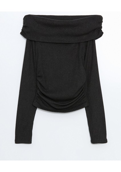 Yeni Sezon Kayık Yaka Kadın Body indirimleri