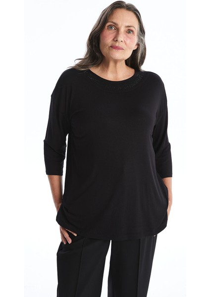 Yeni Sezon Bisiklet Yaka Parlak Taşlı Kadın Tişört