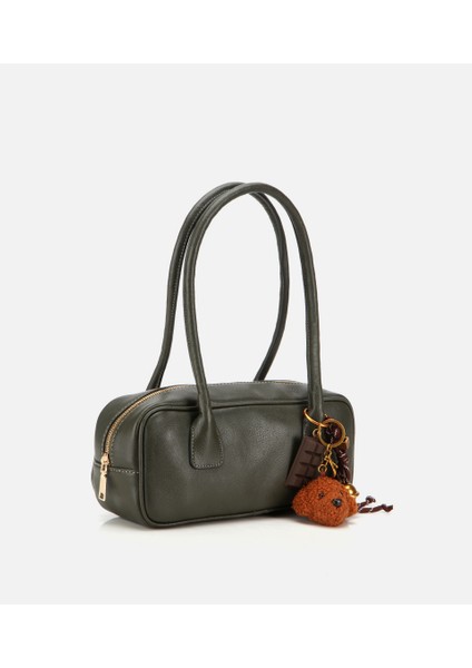 03CAH316890A880 KADIN Haki Charm Detaylı Omuz Çantası fırsatları
