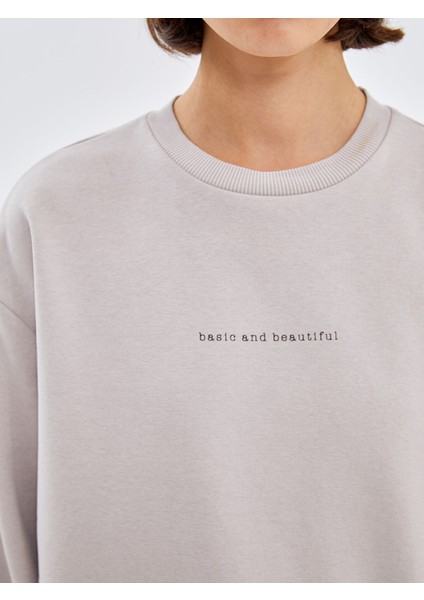 Yeni Sezon Bisiklet Yaka Baskılı Oversize Kadın Kalın Sweatshirt modelleri