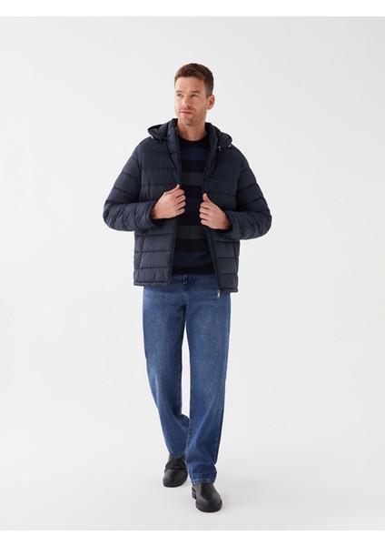 Yeni Sezon Standart Kalıp Kapüşonlu Erkek Şişme Mont modelleri