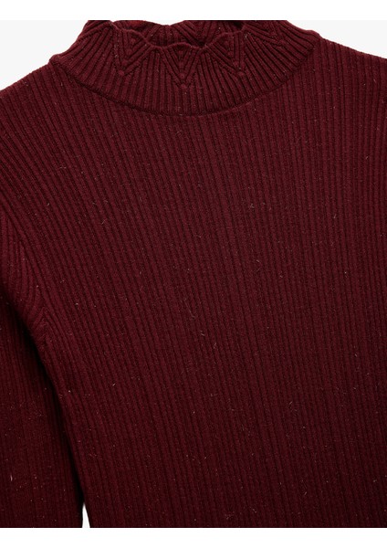 Fırfır Detaylı Dik Yaka Uzun Kollu Triko Kazak modelleri