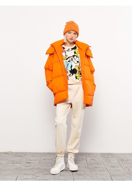 Yeni Sezon Kadın Kapüşonlu Düz Şişme Mont