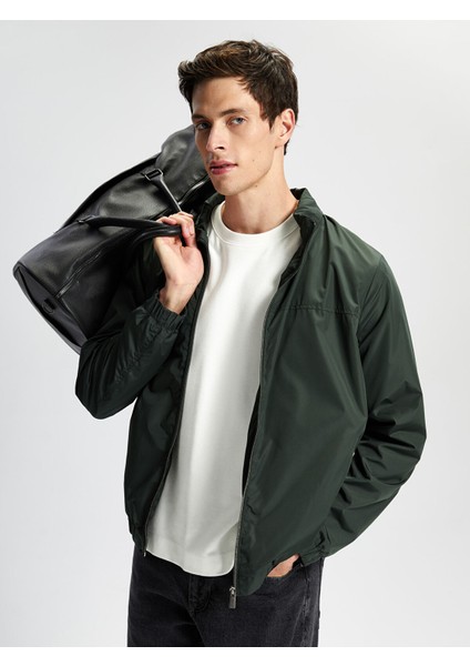 Yeni Sezon Standart Kalıp Kapüşonlu Erkek Mont