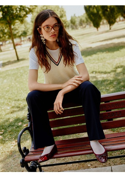 Yeni Sezon Kadın V Yaka Düz Triko Süveter