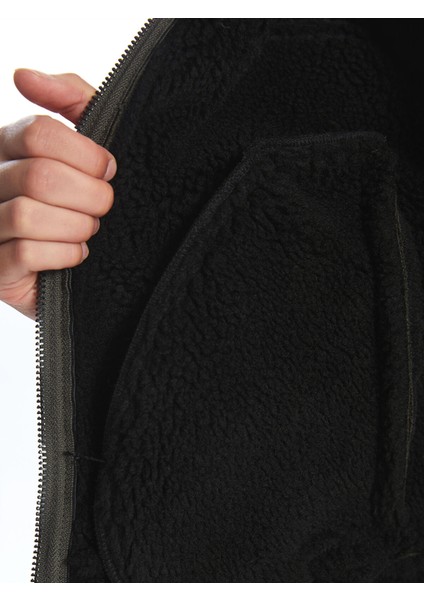 Yeni Sezon Gömlek Yaka Düz Süet Görünümlü Kadın Mont fırsatları