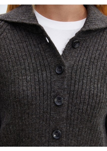 Yeni Sezon Ceket Yaka Dokulu Kadın Triko Hırka modelleri