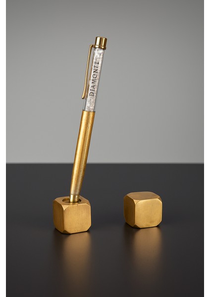 Som Pirinç Kare 24X24 mm Kalem Tutucu ve Kağıt Ağırlığı – Şık Masaüstü Aksesuarı