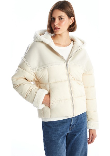 Yeni Sezon Kadın Kapüşonlu Düz Şişme Mont