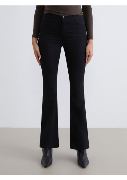 Yeni Sezon Flare Kadın Jean Pantolon fiyatları