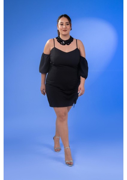 Kadın Büyük Beden Yaka- Kol Detaylı Siyah Elbise