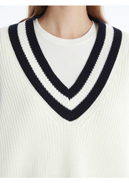 Yeni Sezon V Yaka Düz Oversize Kadın Triko Süveter fırsatları