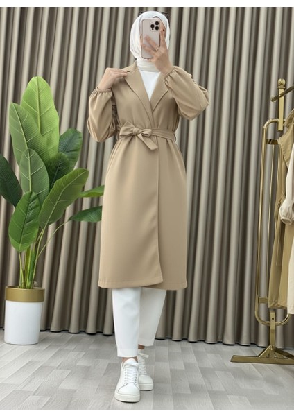 Bondit Kumaş Cepli Kuşaklı Kadın Trençkot fırsatları