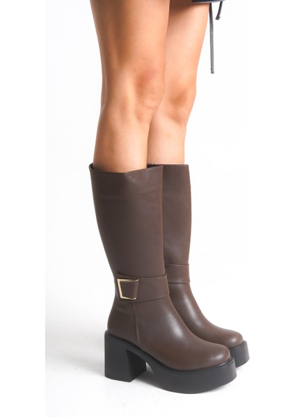 Deri Görünümlü Gold Tokalı Kalın Yüksek Platform Topuklu Fermuarlı Uzun Kadın Çizme