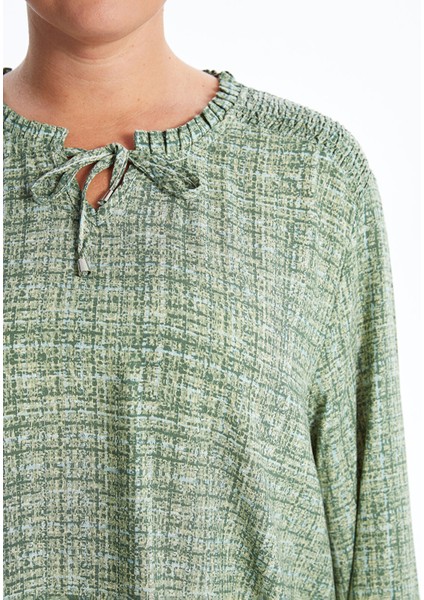 Yeni Sezon Bağlamalı Yaka Desenli Kadın Bluz modelleri