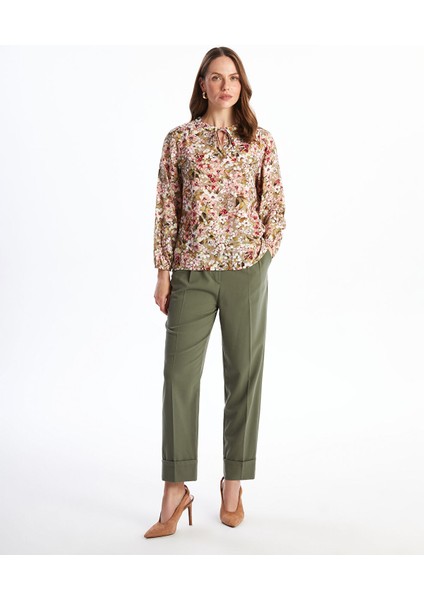 Yeni Sezon Bağlamalı Yaka Çiçekli Uzun Kollu Kadın Bluz fiyatları