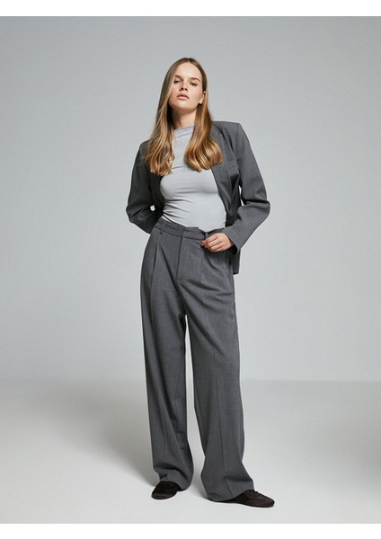 Yeni Sezon Loose Fit Kadın Pantolon fırsatları