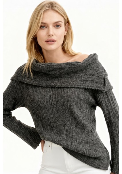 2324 Kayık Yaka Uzun Kol Kazak Antrasit