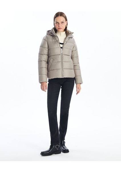 Yeni Sezon Kapüşonlu Kadın Şişme Mont fiyatları