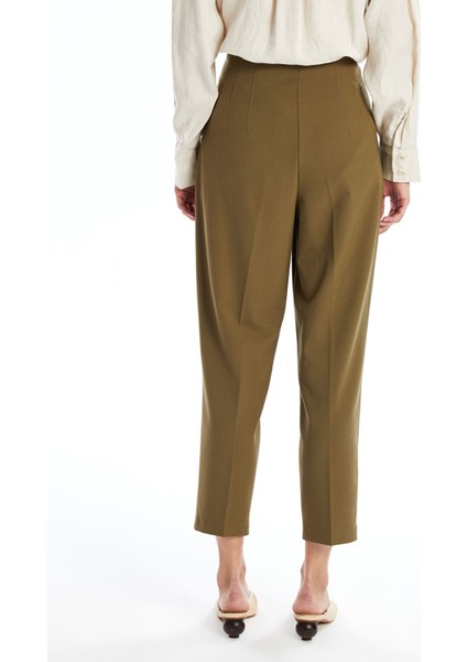 Yeni Sezon Kadın Havuç Kesim Düz Pantolon fırsatları