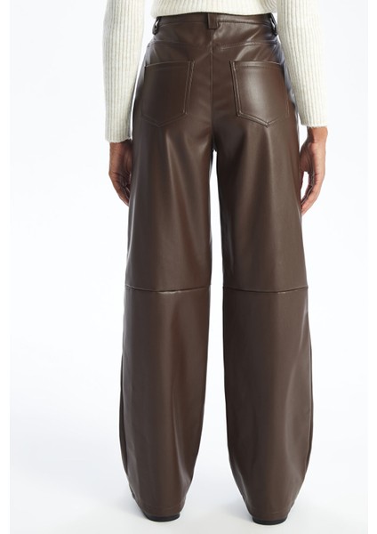 Yeni Sezon Dar Fit Kadın Deri Görünümlü Pantolon indirimleri