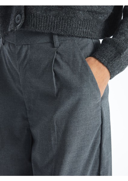 Yeni Sezon Loose Fit Kadın Pantolon modelleri