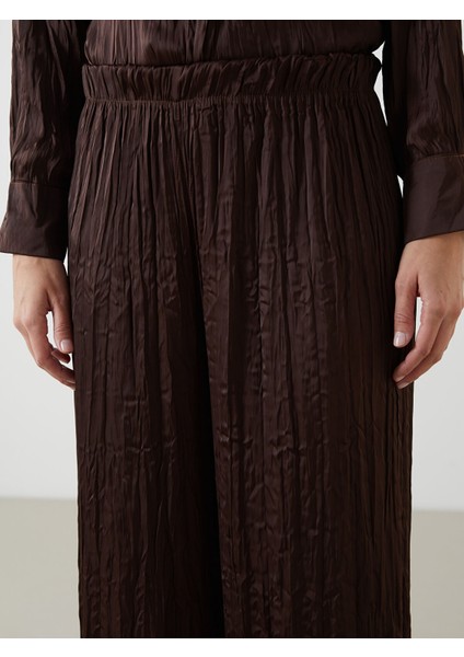 Yeni Sezon Beli Lastikli Geniş Paça Kadın Pantolon modelleri