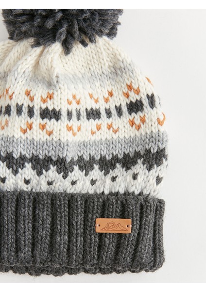 Yeni Sezon Ponpon Detaylı Erkek Triko Bere modelleri