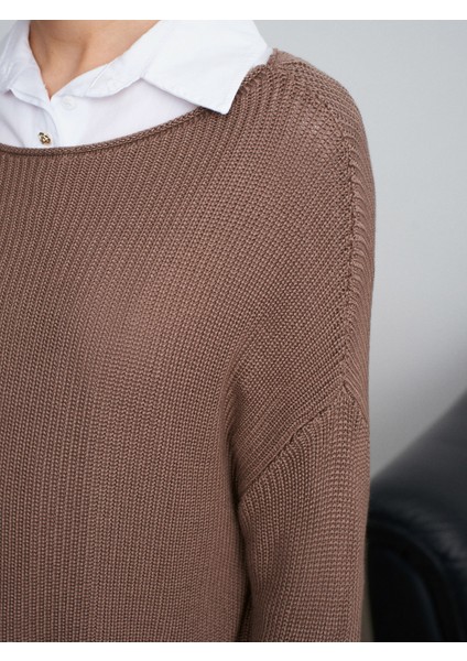 10804 Kayık Yaka Dökümlü Triko Kazak-Vizon fırsatları