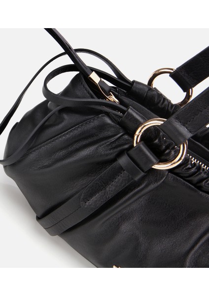 03CAH316710A100 KADIN Deri Siyah Yumuşak Dokulu Bowling Omuz Çantası indirimleri