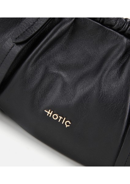 03CAH316710A100 KADIN Deri Siyah Yumuşak Dokulu Bowling Omuz Çantası