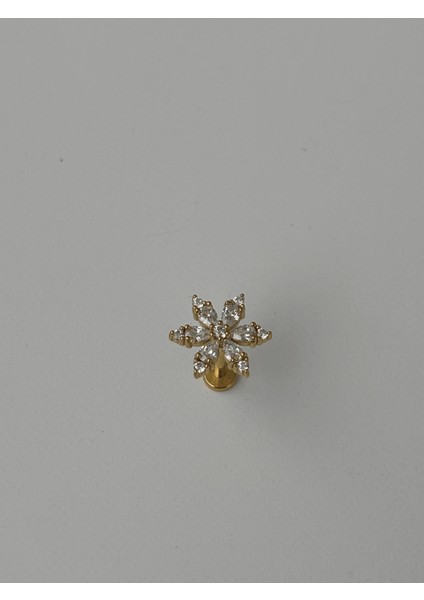 Kar Tanesi Şeklinde Taşlı Gold Piercing modelleri