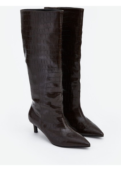 Yeni Sezon Deri Görünümlü Kadın Çizme