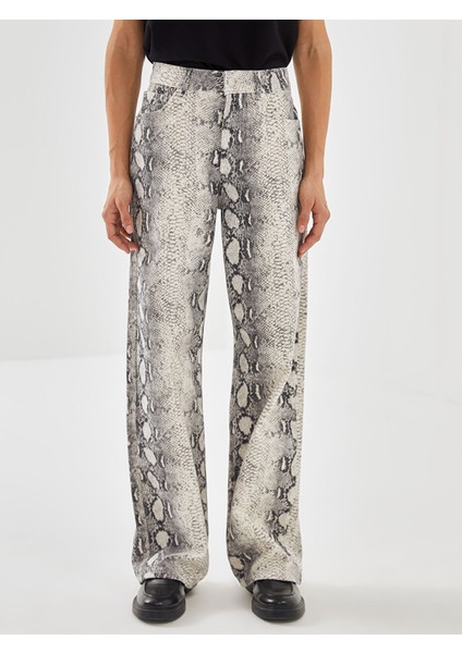 Yeni Sezon Straight Fit Desenli Kadın Jean Pantolon fiyatları